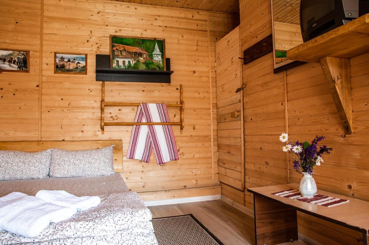 Bilya Richky Hotel 카미야네치포딜시키 외부 사진