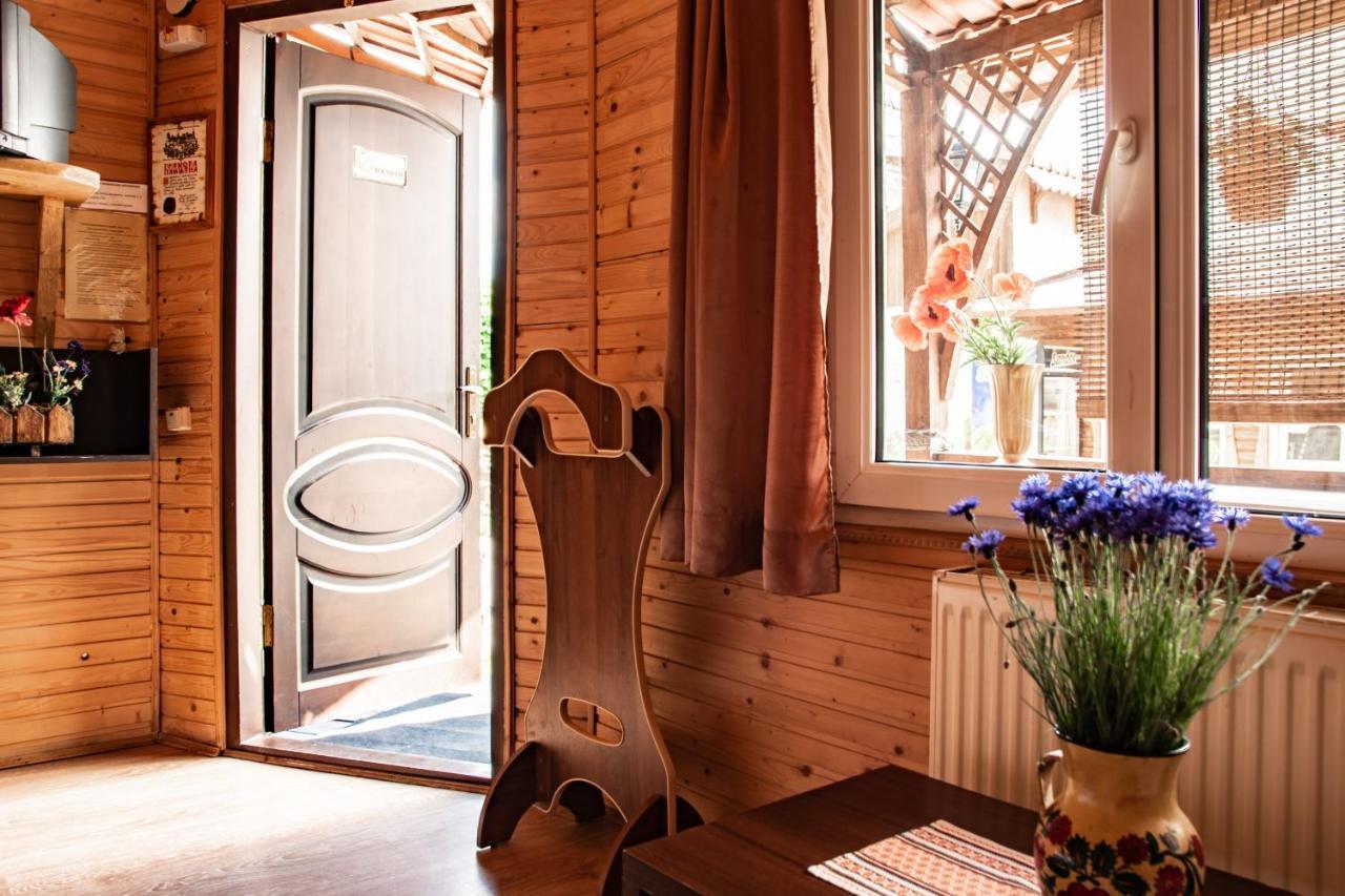 Bilya Richky Hotel 카미야네치포딜시키 외부 사진